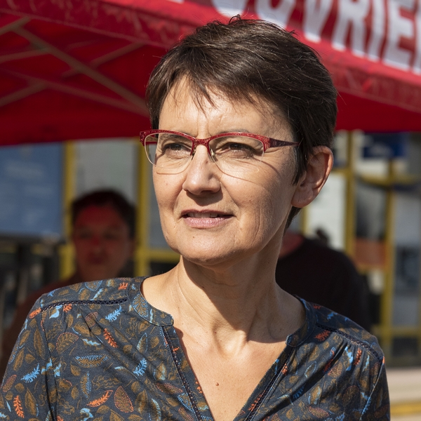 elections-presidentielles-numerique-programme-nathalie-arthaud