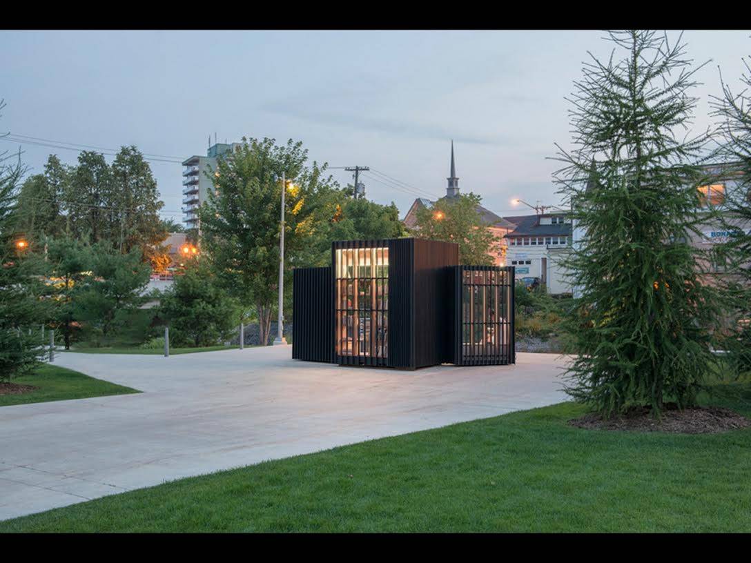 La bibliothèque miniature Story Pad au coeur de la ville de Newmarket (Bob Gundu)