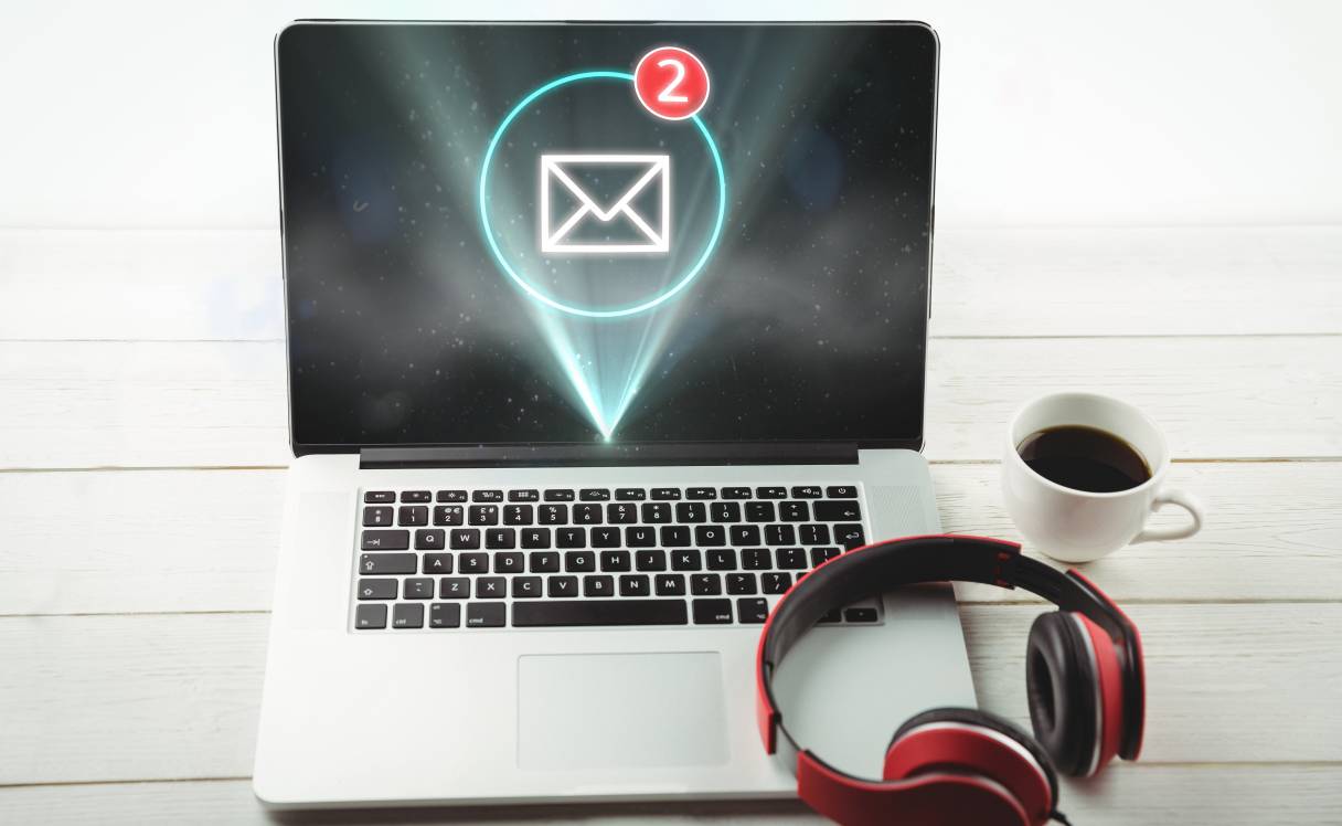 mail-laptop