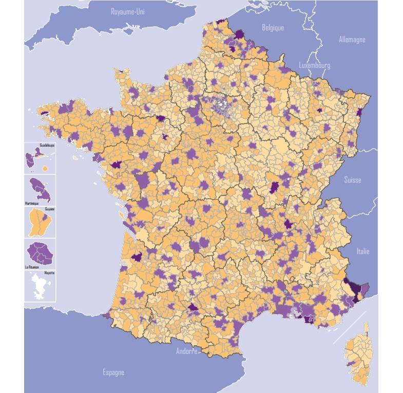 La carte des intercommunalités à fiscalité propre au 1er janvier 2014, téléchargeable sur Banatic. (IGN2013)