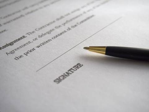 Neopost publie une étude sur la signature électronique (TFA) Signature-Etude