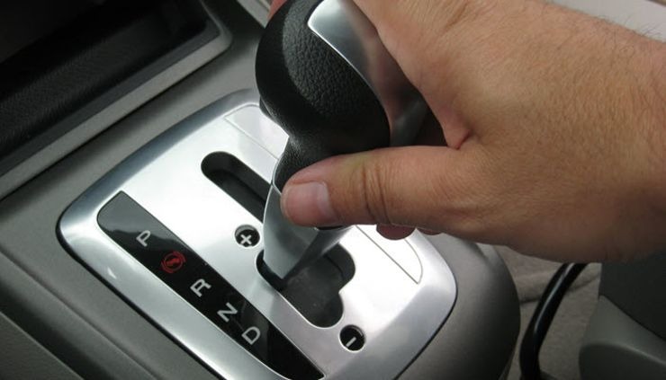 Comme dans une voiture avec boîte auto, débarrassez-vous de la gestion manuelle des certaines tâches pour vous consacrer à des tâches plus impactantes. Boite de vitesse automatique