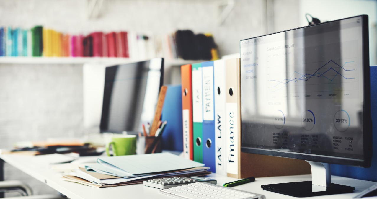 bureau-contemporain-workplace-fournitures-lieu-travail