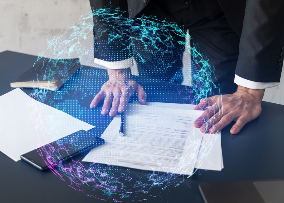 "Le projet de ChapsVision ouvre de grandes opportunités pour nos salariés tout en permettant à nos clients de bénéficier d'une offre plus large technologiquement et plus profonde d'un point de vue métier." déclare Jean Ferré, CEO de Sinequa (Freepik).