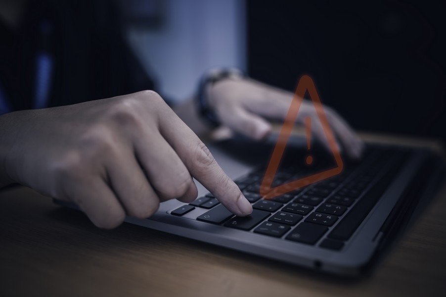 L'éditeur juridique LexisNexis dévoile son rapport annuel sur la cybercriminalité, une analyse de plus de 104 milliards de transactions mondiales au cours de l'année 2024. (Freepik)