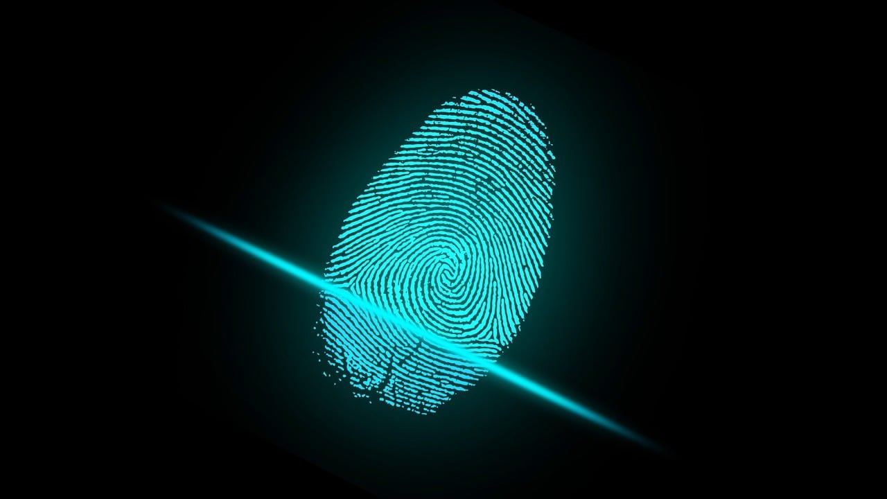 Cybersecurite-7-entreprises-francaises-sur-10-victimes-attaque-identite