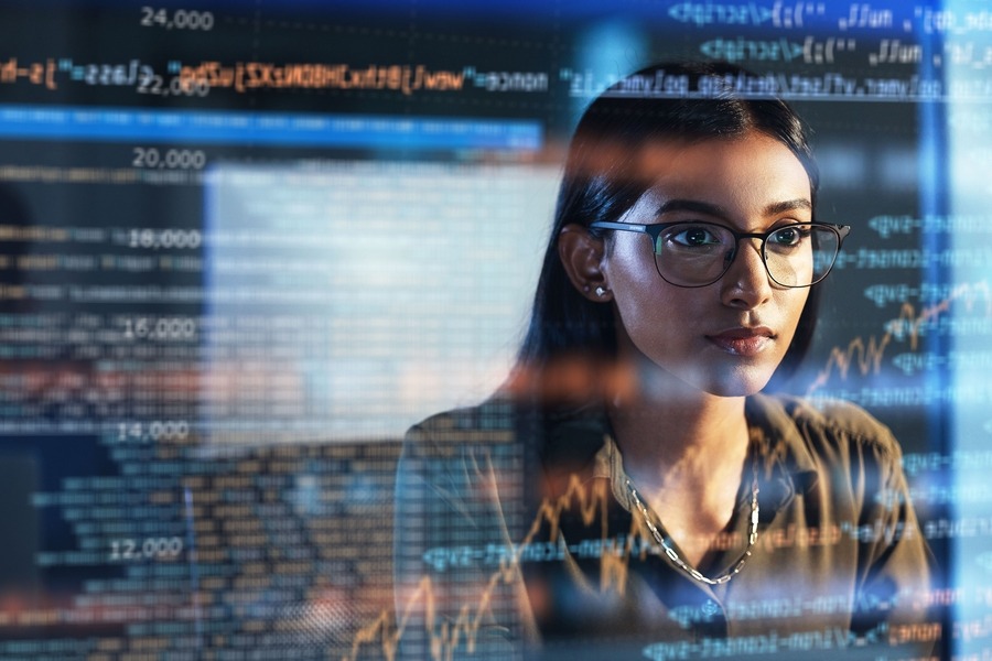 Au cœur des mutations numériques, les DSI doivent orchestrer le cycle de vie des données tout en garantissant leur sécurité et leur accessibilité (Freepik).