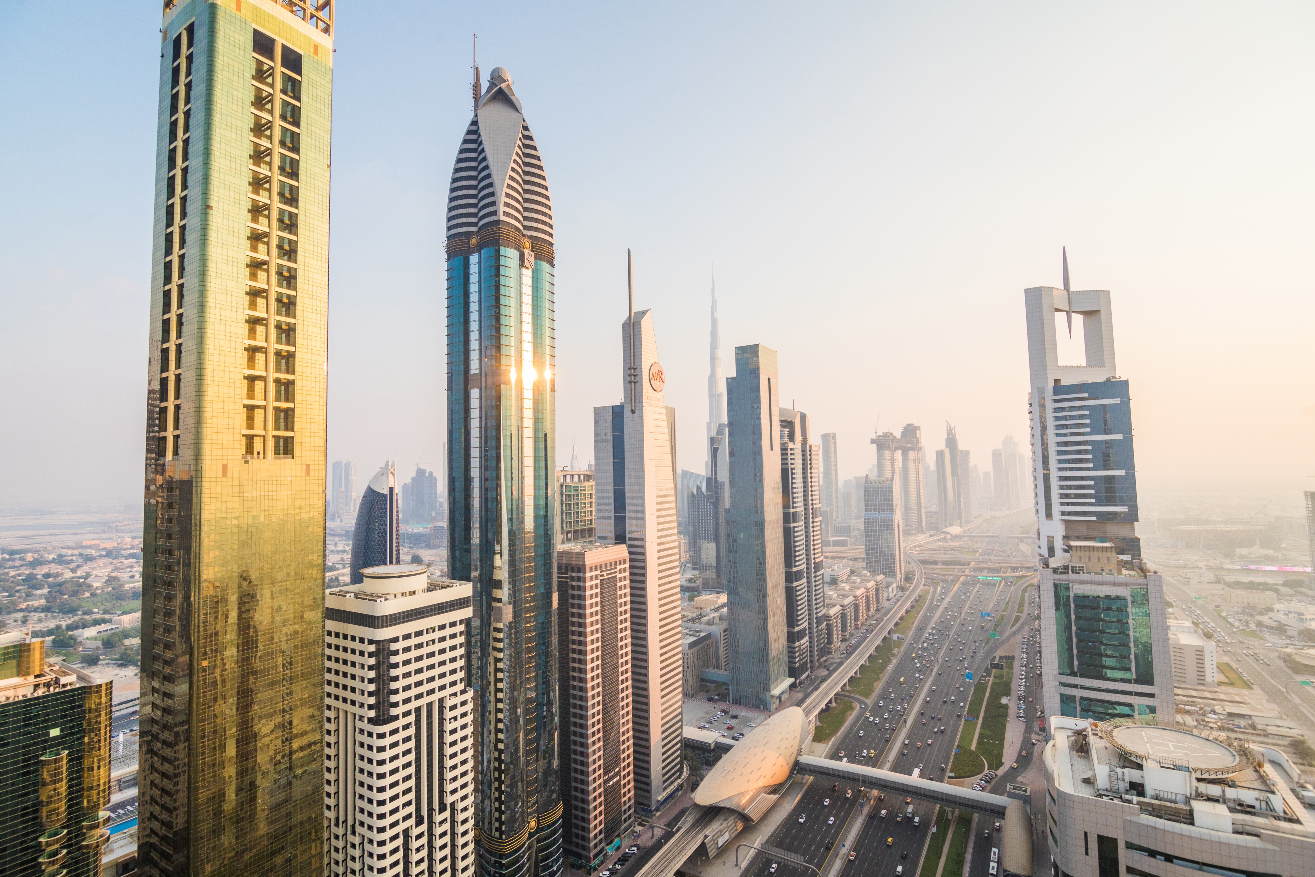 Malgré les divisions, l'Ifla a décidé de maintenir son rendez-vous annuel à Dubaï, ville controversée pour ne pas respecter les droits humains. (Image de diana.grytsku sur Freepik) infla-maintient-congrès-2024-dubai