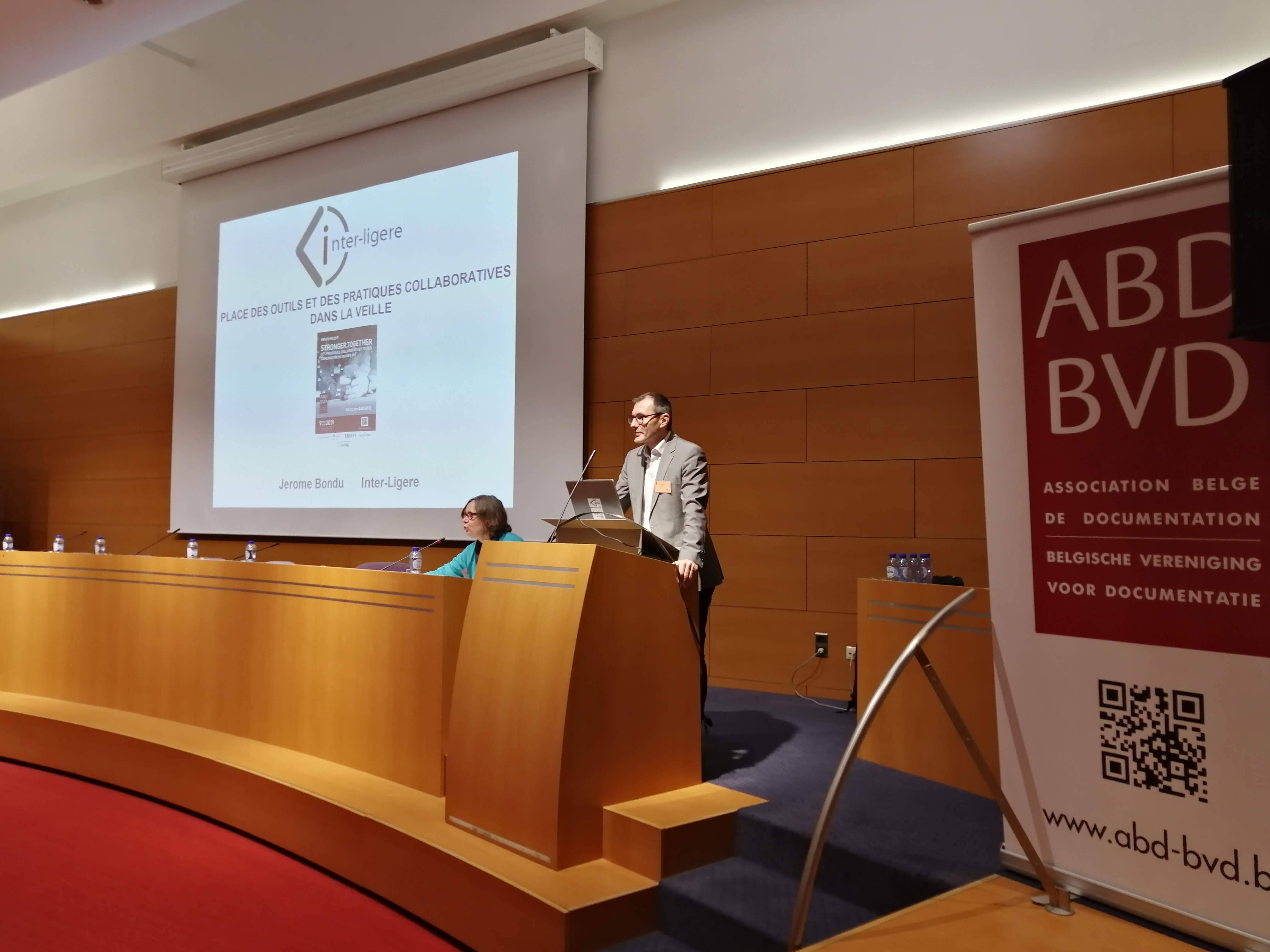 Jérôme Bondu lors de la journée d'étude organisée par l'Association belge de documentation (Archimag)