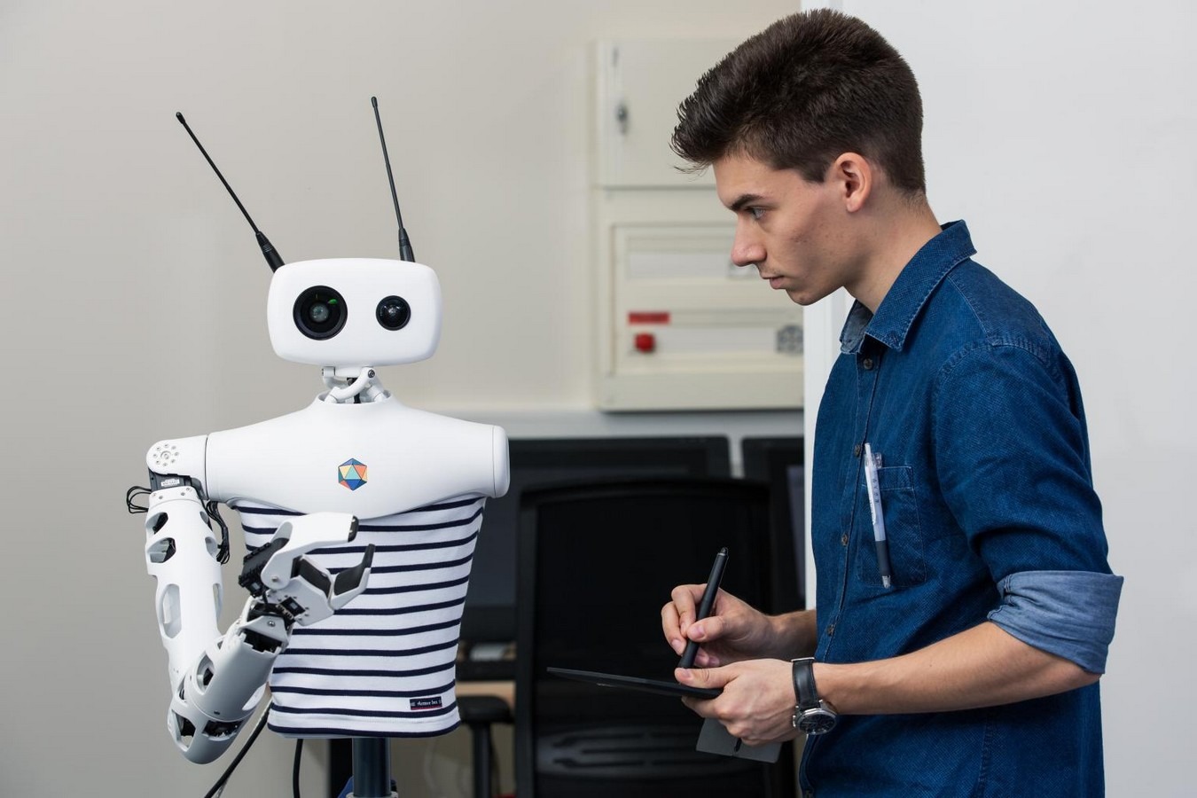 intelligence-artificielle-centre-hi-paris-reportage