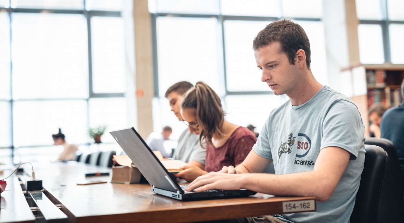 jeune-bibliotheque-royale-belgique