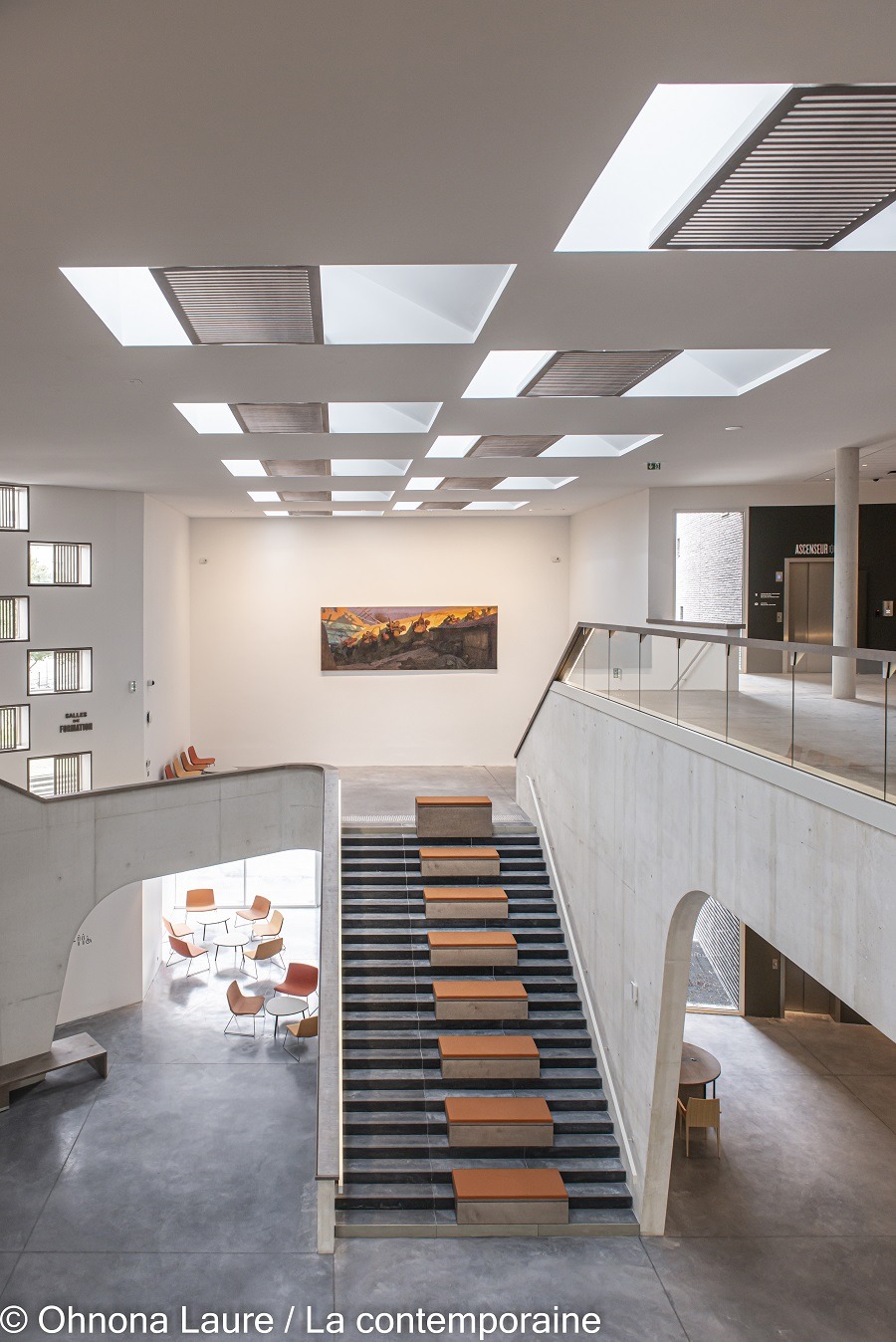L’intérieur du nouveau bâtiment de La Contemporaine (La Contemporaine) La contemporaine rouvre ses portes