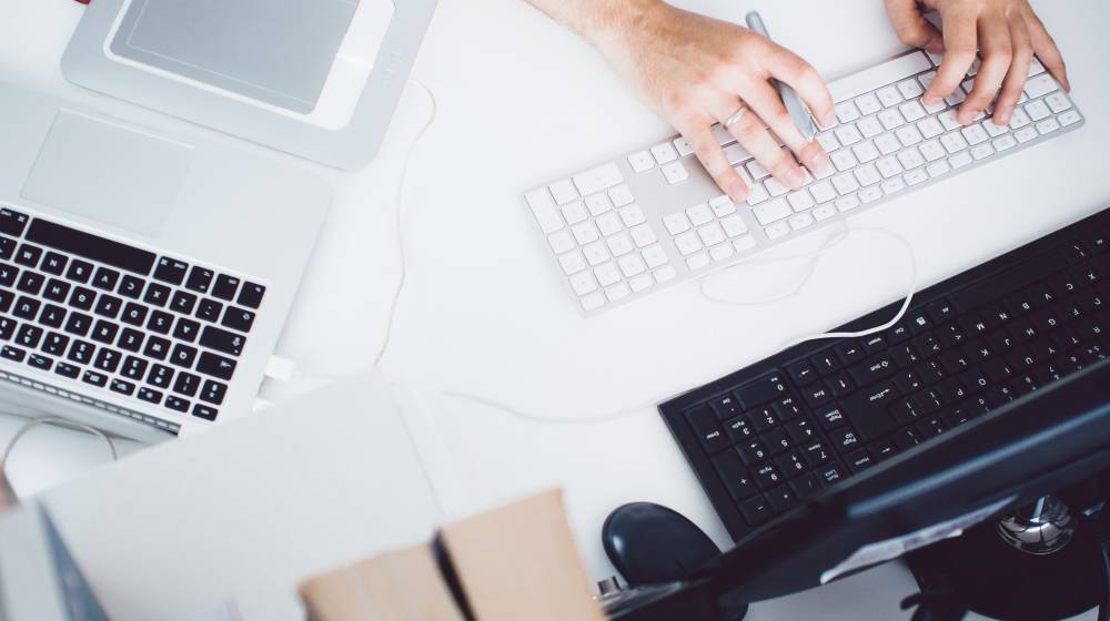 ordinateur-clavier-logiciel