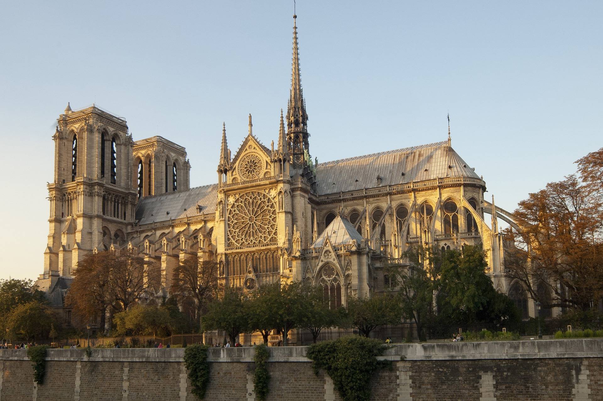 cathedrale-notre-dame-paris