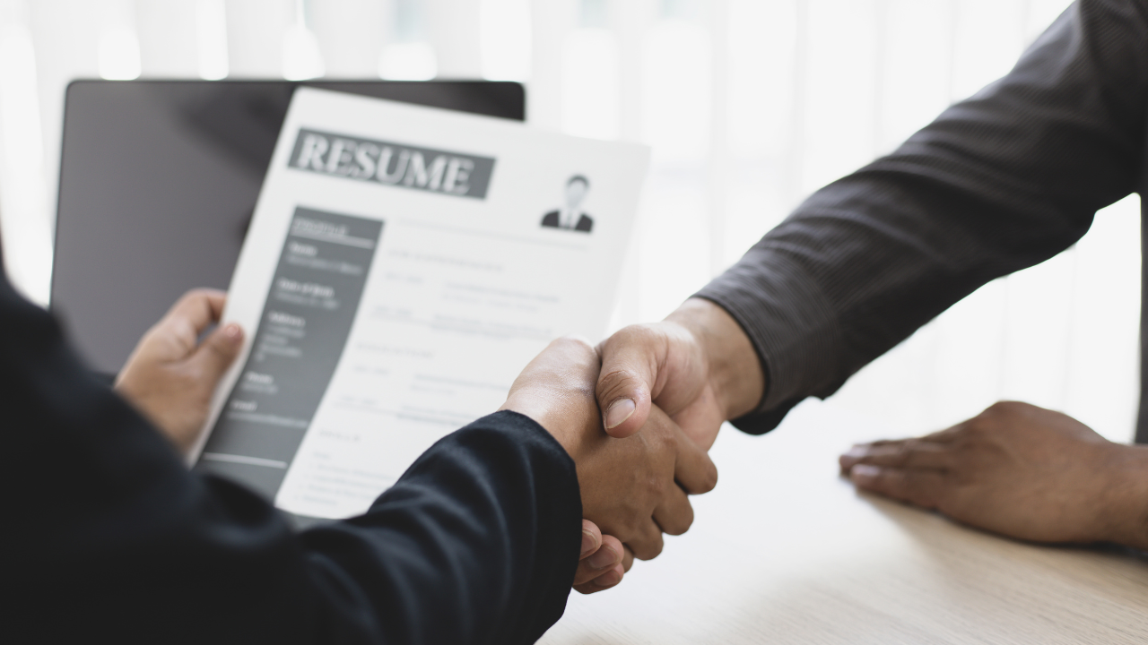 Comment réintégrer le marché du travail après une absence prolongée ?