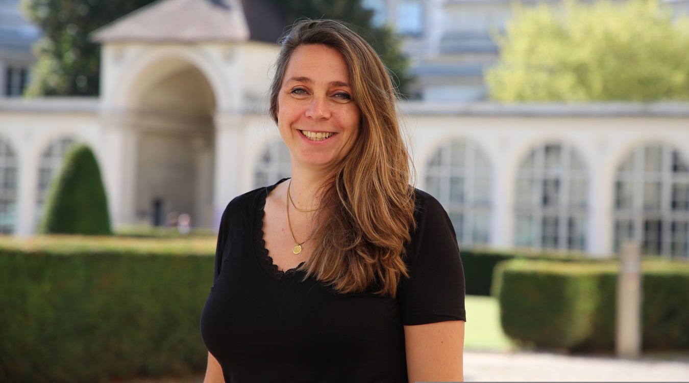 Prunelle Charvet, cheffe de projet veille et études documentaires à la DGESIP. (DR) prunelle-charvet-projet-veille-dgesip