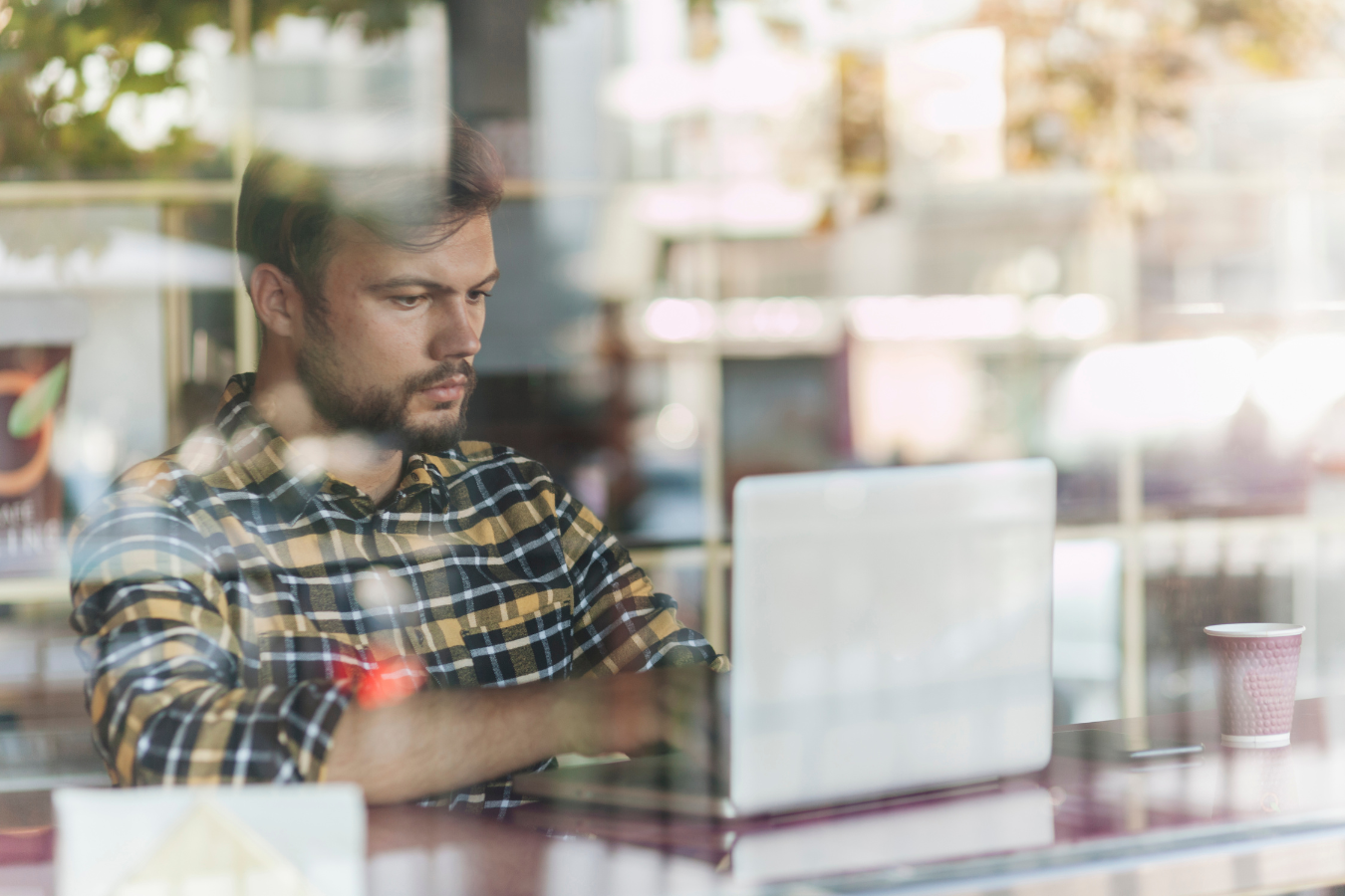 quels-criteres-retenir-pour-deployer-digital-workplace-adaptee-a-ses-besoins 