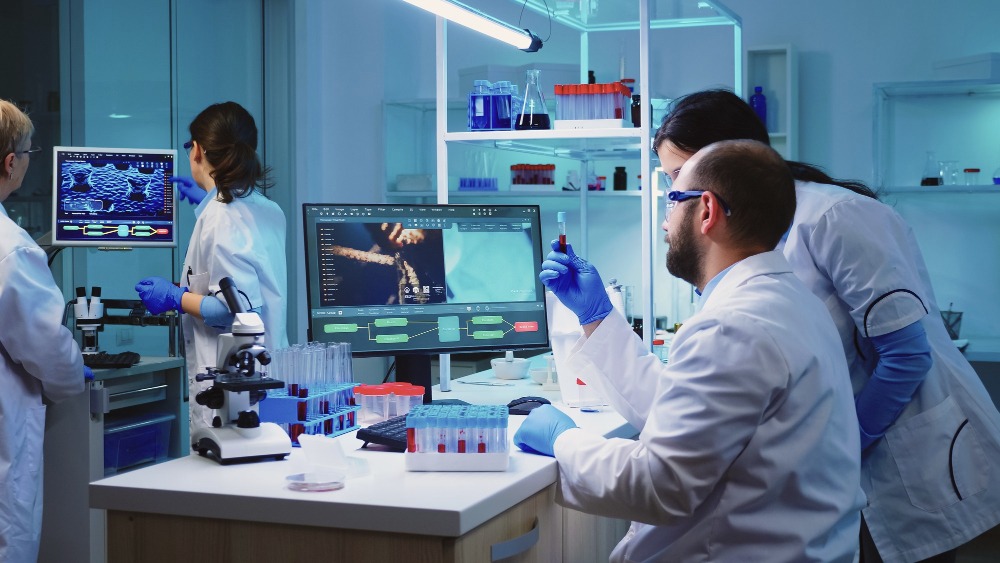 70 % des thèses sont publiées en accès ouvert (Freepik Premium / DC Studio) taux-publications-scientifiques-francaises-acces-ouvert-maintient-65%