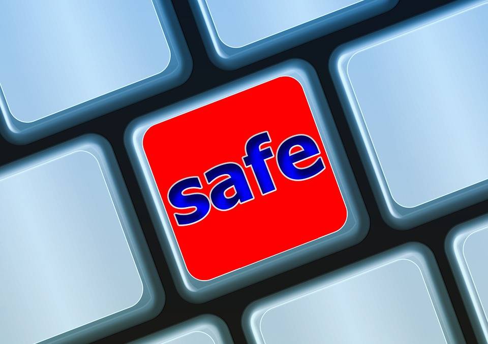 Le marché de la cybersécurité connaît une croissance annuelle moyenne de 12,4 %. (Pixabay) sécurité
