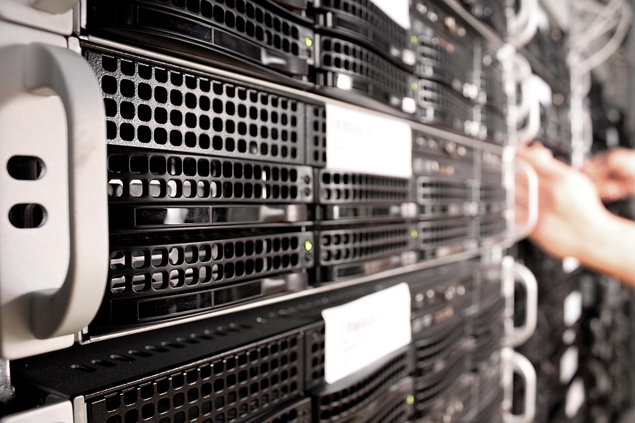 OVH n'a pas respecté ses obligations contractuelles vis-à-vis de France Bati Courtage Selon le Tribunal de Commerce de Lille Métropole (PixaBay / ColossusCloud) OVHcloud-condamne-verser-100000-euros-perte-donnees