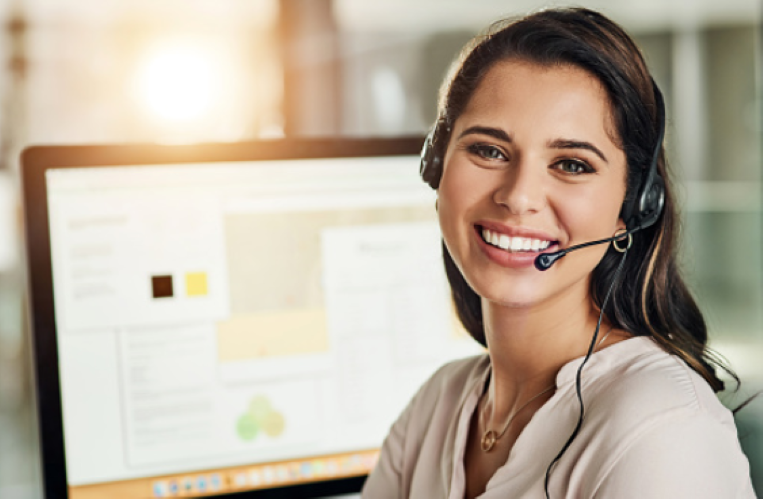 service-client-femme