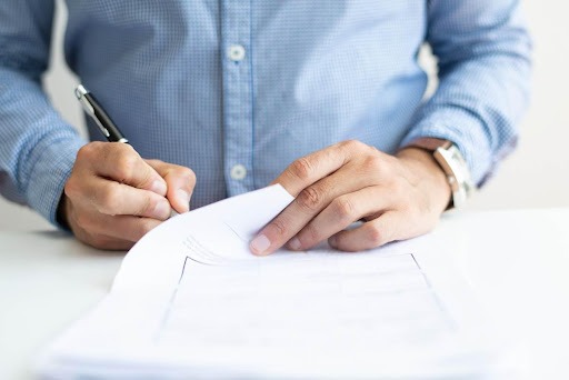 La signature manuscrite Différence entre une signature électronique et manuscrite