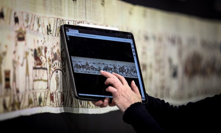 Le panorama numérique de la tapisserie de Bayeux est composé de 2,6 milliards de pixels(Musées de Bayeux) Découvrez la tapisserie de Bayeux numérisée en haute définition