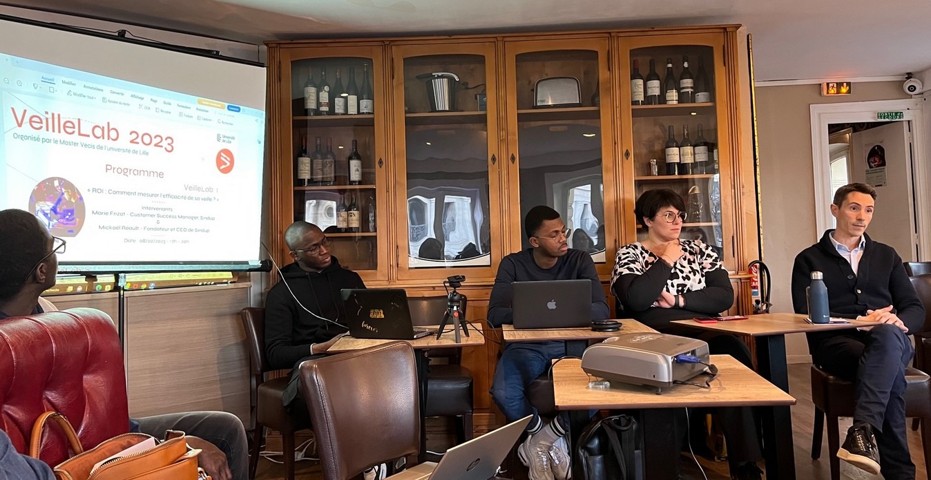 La première conférence des VeilleLabs sera sur “La Veille Data-driven : un enjeu stratégique”, le 17 janvier prochain. (VeilleLab) data-driven-veillelabs-conference-veille-strategique