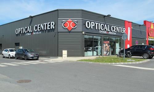 Un centre Optical Center situé à Rambouillet. (Yvelines) / crédits : wikimedia commons