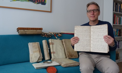 archives-Compagnie-neerlandaise-Indes-orientales-retrouvees-dix-ans-apres-disparition