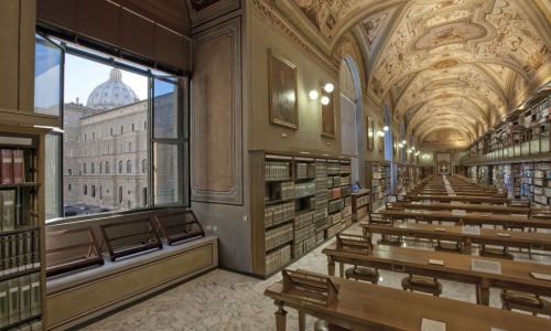 Vatican-reflechit-apports-intelligence-artificielle-bibliotheques