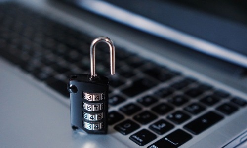 Le marché de la cybersécurité devrait croître en France de 8 % par an jusqu’en 2024 (TheDigitalWay) Docaposte-acquiert-start-up-francaise-BoomkR-specialisee-cybersauvegarde