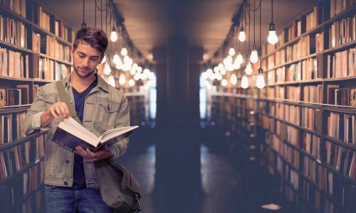 etudiant-bibliotheque-universite