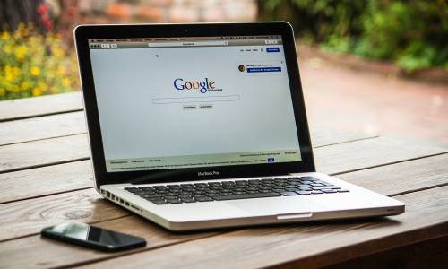 Ce qui se déroule ainsi sous nos yeux, c’est un conflit bien plus vaste entre l’Union européenne et les États-Unis. (Pixabay/ChristianHoppe)