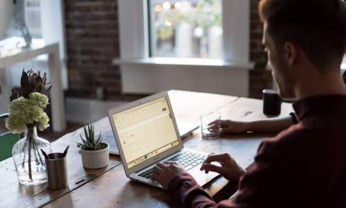Pour mener son projet d'ECM à bien, il faut penser processus métiers (Bench Accounting / Visualhunt)