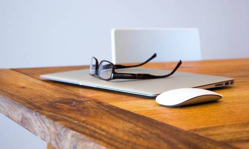 laptop-office